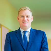 leadership deputy head