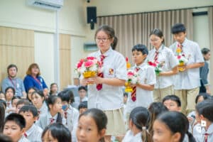 wai kru ceremony