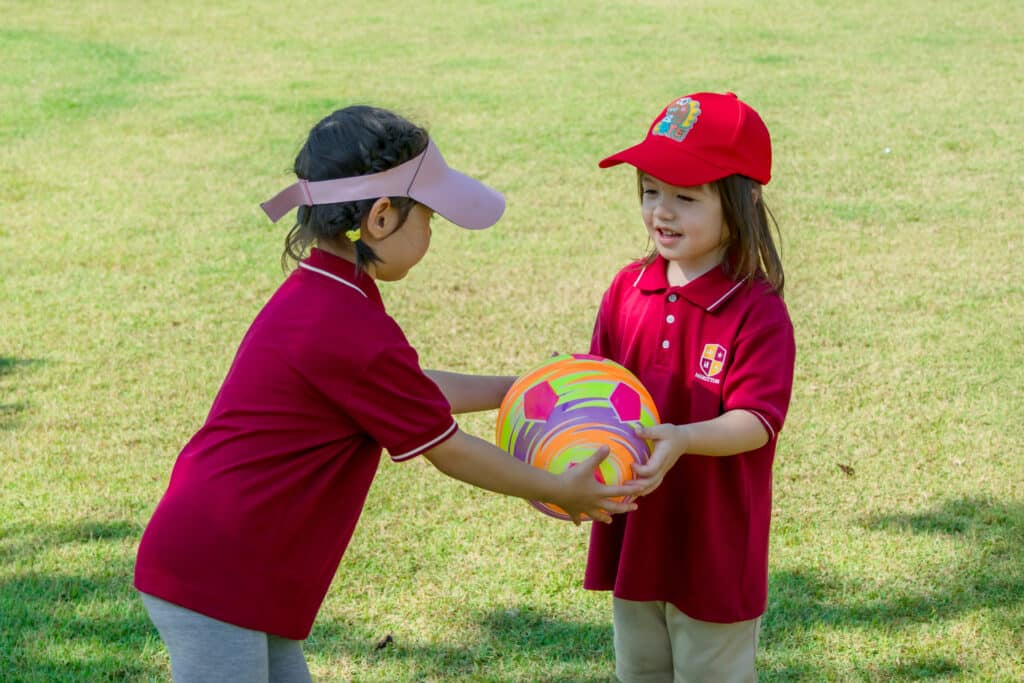 kids outdoor play